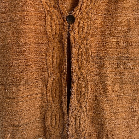 Coldwater Creek Sleeveless Cardigan - Picture 2 of 8